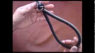 The Paracord Weaver How To  2 Piece Leash  Handle [upl. by Danice811]