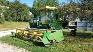 John Deere 2250 windrower [upl. by Filmore284]