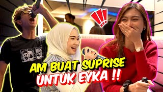 AM BUAT SUPRISE UNTUK EYKA   DUO BYLAMIR NYANYIAN MESRA [upl. by Hazaki286]