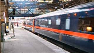 GNER Valenta HST at Edinburgh [upl. by Duquette322]