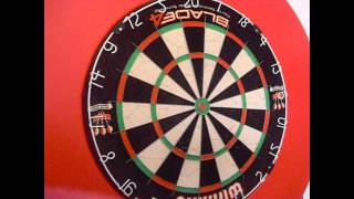 Winmau Blade 4 Dartboard  12 dart leg [upl. by Lira]