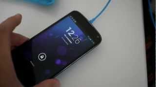 Nexus 4  La recharge sans fil ne fonctionne pas [upl. by Gelb]