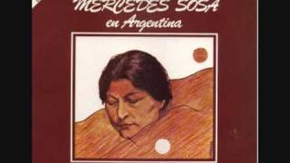 Mercedes Sosa en Argentina  El cosechero [upl. by Thinia61]