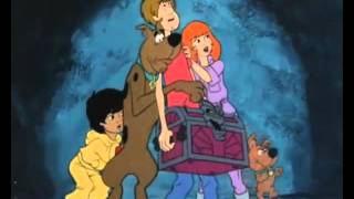 Los 13 Fantasmas de ScoobyDoo Intro [upl. by Einohpets]