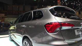 Salon de Genève 2016  Fiat Tipo Station Wagon  petite déménageuse [upl. by Goar686]