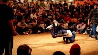 Circle Kingz 2010  Flow Mo vs Skill Methodz Final [upl. by Ijan]