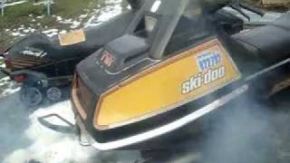 1978 Skidoo TNT 440 cold start [upl. by Blas]