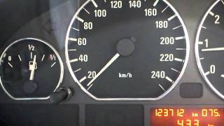 BMW 318i erratic fuel gauge [upl. by Aneleh]