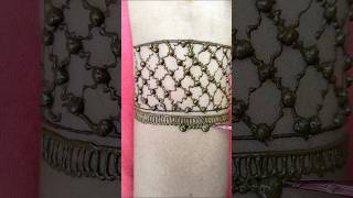 Box mehndi design for all beginners mehndi shorts [upl. by Nosnibor613]