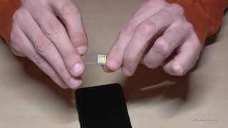 Samsung Galaxy S10 How to insert the SIM card Single SIM Installation of the nano SIM Tutorial [upl. by Aidile]