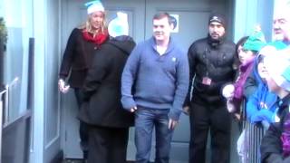 Brendan O Carroll Buster Christmas Eve 2013 Grafton Street Dublin [upl. by Thomsen]