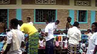 Africa Volontariato nellorfanatrofio di Bujumbura Burundi [upl. by Enomsed588]