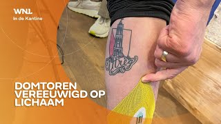 Wethouder gemeente Utrecht zet tattoo van Domtoren op kuit [upl. by Bourn784]