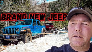 Jeep Gladiator nearly falls off Cliff Willys Jeep comes to the rescue [upl. by Peedsaj660]