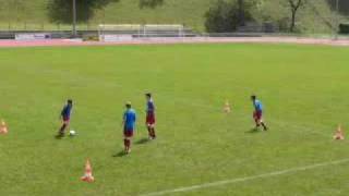 Fussballtraining Doppelpass 3  Passen  Technik [upl. by Vigen599]