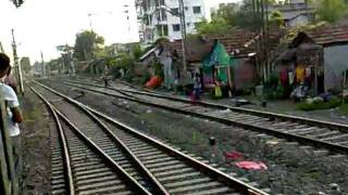 Entering Dum Dum Junction Sealdah Rajdhani Kolkata Metro EMU caught together [upl. by Huan]