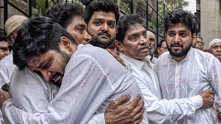 Junior Mehmood Son Crying In Front Of Johnny Lever  Emotional Moment [upl. by Iago]