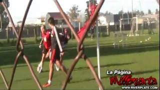 Clip  Práctica de River en Kimberley [upl. by Yedrahs]