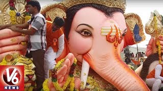 Balapur Ganesh Shobha Yatra Exclusive Visuals  Ganesh Nimajjanam 2018  V6 News [upl. by Lexie]