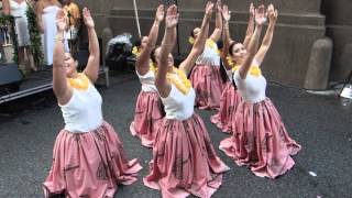 Keilii Reachel Maunaleo Hula Dance in New York City [upl. by Cralg]