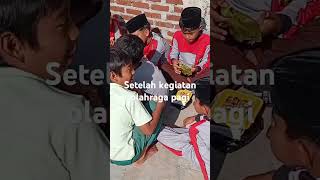 Setelah berolahraga💪😎waktunya makan bersama kegiatan sekolah [upl. by Coleman]