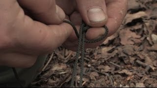 Bushcraft How To Tie An Adjustable Guyline Hitch [upl. by Maren]