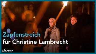 Großer Zapfenstreich für die ehem Verteidigungsministerin Christine Lambrecht [upl. by Irv]