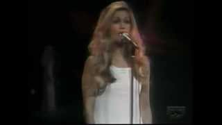 Dalida je suis malade live 1975 [upl. by Frolick498]