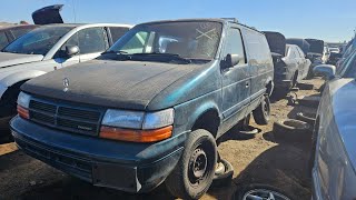 1995 Dodge Caravan at UPull Salvage Yard in Minnesota [upl. by Hicks609]