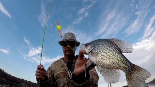 How To Rig A Slip Bobber For Crappie Fishing [upl. by Phillane]