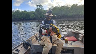 Camping and Fishing at Seisia Cape York Windy Weather at the Tip [upl. by Michelina982]