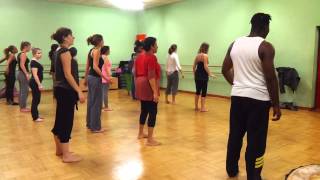 Cours de Danse africaine au CarréBleu à Poitiers [upl. by Tana]