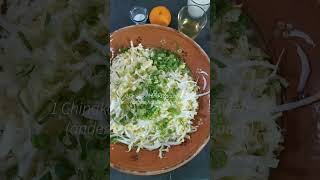 Chinakohl Salat Rezept mit schnellem Dressing [upl. by Xavler18]