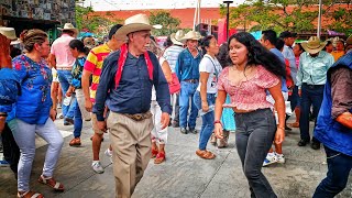 MARÍA FERNANDA SE LUCIÓ🔥 CON DON CELSO EN XILITLA 🇲🇽 [upl. by Adna]