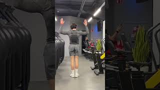 Mittlerweile ist jedes Gym aus alles Winkeln 4K Videoüberwacht 😂😭 gym fitnessstudio coemdy [upl. by Essila909]