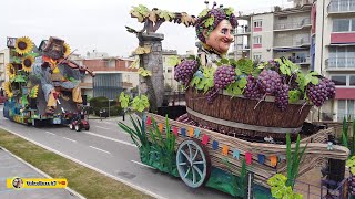 Carnevale di Viareggio 2023I carri entrano sui viali a mare x il 3°corso mascherato [upl. by Mandie629]