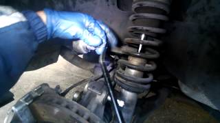 Maserati GranSport 4200 3200 ball joint dust cover replacement [upl. by Piggy]