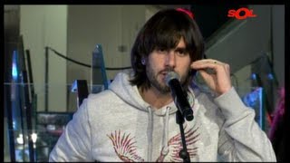 Melendi quotVolvamos a empezarquot A Solas 2010 [upl. by Arenahs6]