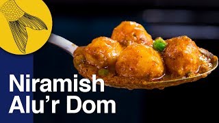 Niramish Aloor Dum Bengali Recipe  Easy Aloo Dum without Onion amp Garlic  Bhoger Alur Dom [upl. by Rolfe418]