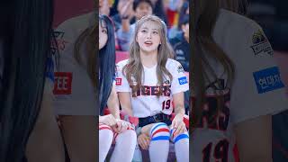 한국시리즈 우승 삐끼삐끼 유세빈Yu Sebin치어리더 [upl. by Barbee891]