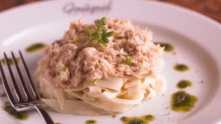 Recette  Rémoulade de céleri et chair de crabe [upl. by Yssep]