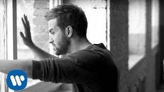 Pablo Alboran  Quién Videoclip oficial [upl. by Eppesiug]