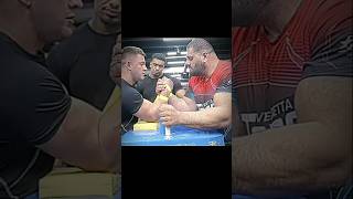 Erakli vs jorn breaks armwrestling shorts [upl. by Tressa]