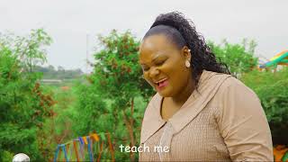 Wendy Esendi  Nisaidie Baba Official Video [upl. by Haimirej]