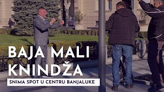 Baja Mali Knindža snima spot u centru Banjaluke [upl. by Mientao909]