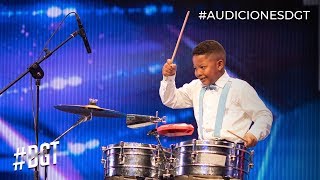 Dylan pone a bailar a Waddys con sus timbales Dominicana´s Got Talent 2019 [upl. by Ridglee900]