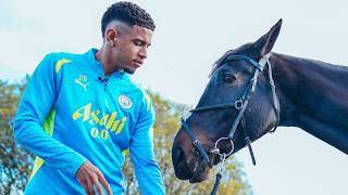 quotTHE PERFECT DAYquot Savinho Plays Football WITH A HORSE 🐴⚽ [upl. by Edrei]