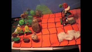 Plants vs Zombies Claymation Roof [upl. by Yatnod]