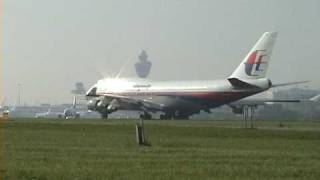 BEAUTIFULL TAKEOFF MALAYSIA AIRLINES BOEING 747400  SCHIPHOL [upl. by Mace]