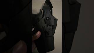 MOST Secure Holster 😯 safariland [upl. by Urbain]